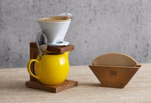 Zero Japan - Bee House Pour Over Coffee Dripper - Lead-Free & Cadmium-Free Ceramic Coffee Maker with Elegant Peek Hole, Drip Cone Brewer Coffee Gifts, Brewing Accessories - Ice Blue, Standard Size