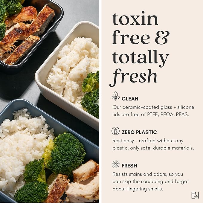 Ceramic Coated Glass Food Storage Container | No PTFE, PFOA, PFAS, and BPA | Reusable Non Toxic Meal Prep Container with Glass Lid | Easy To Store | 3 Cup Rectangle [Smoke]
