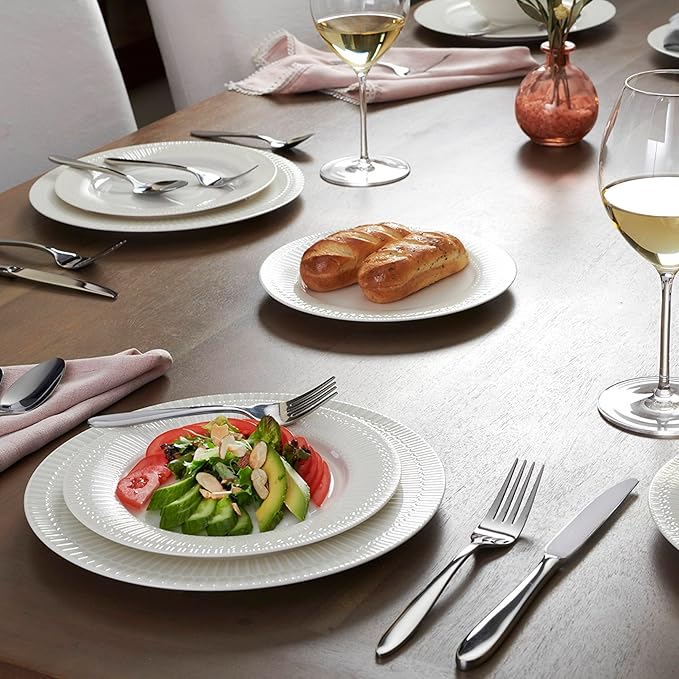 Oneida Mooncrest 65-Piece Flatware Set, Service for 12 Silver